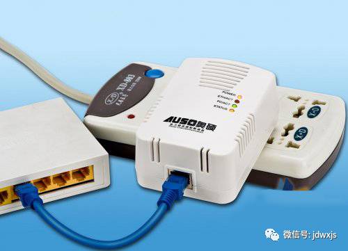 wifi路由器猫_路由器和猫是一样的吗_常说的猫路由器